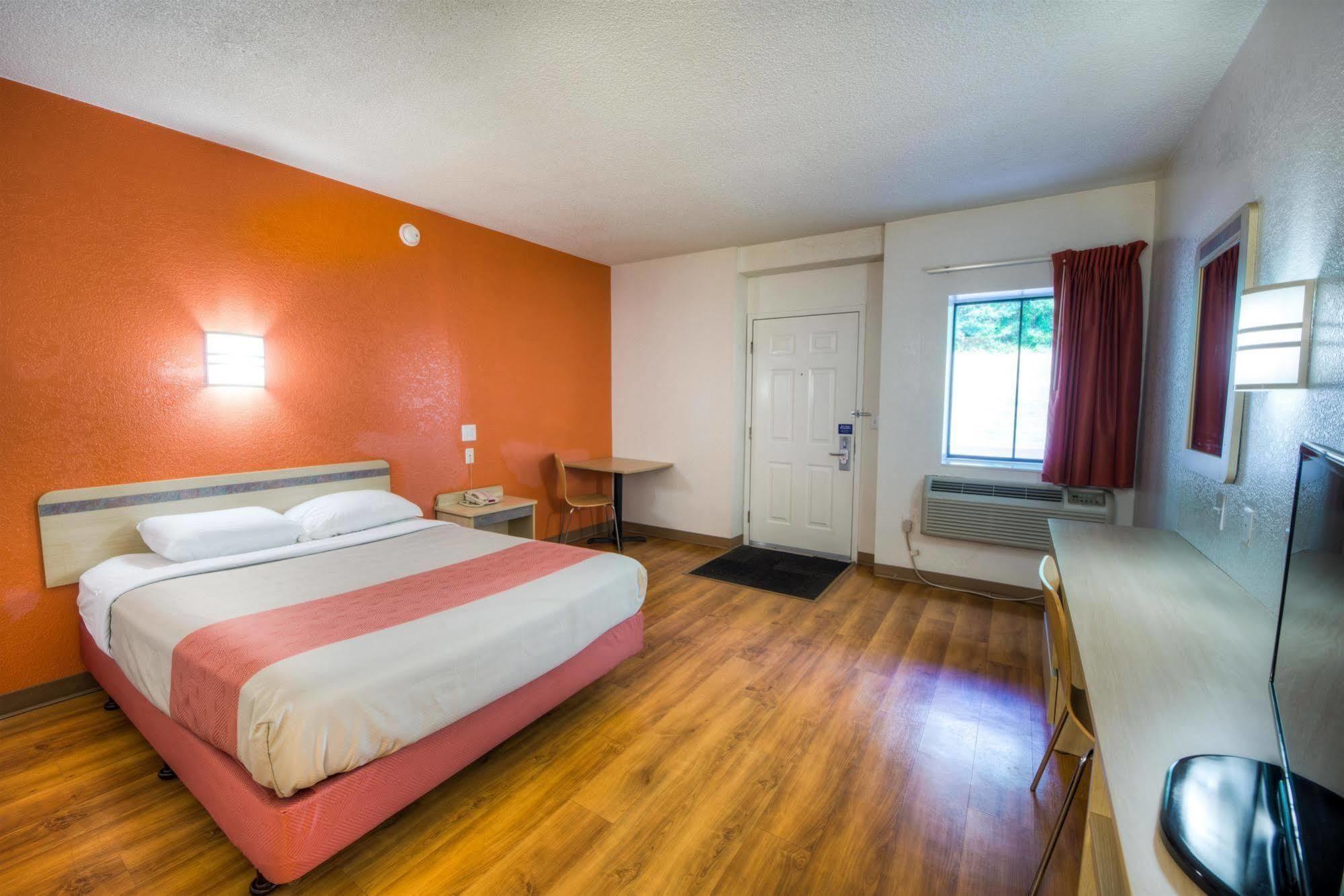 Motel 6-Niantic, Ct - New London Екстер'єр фото