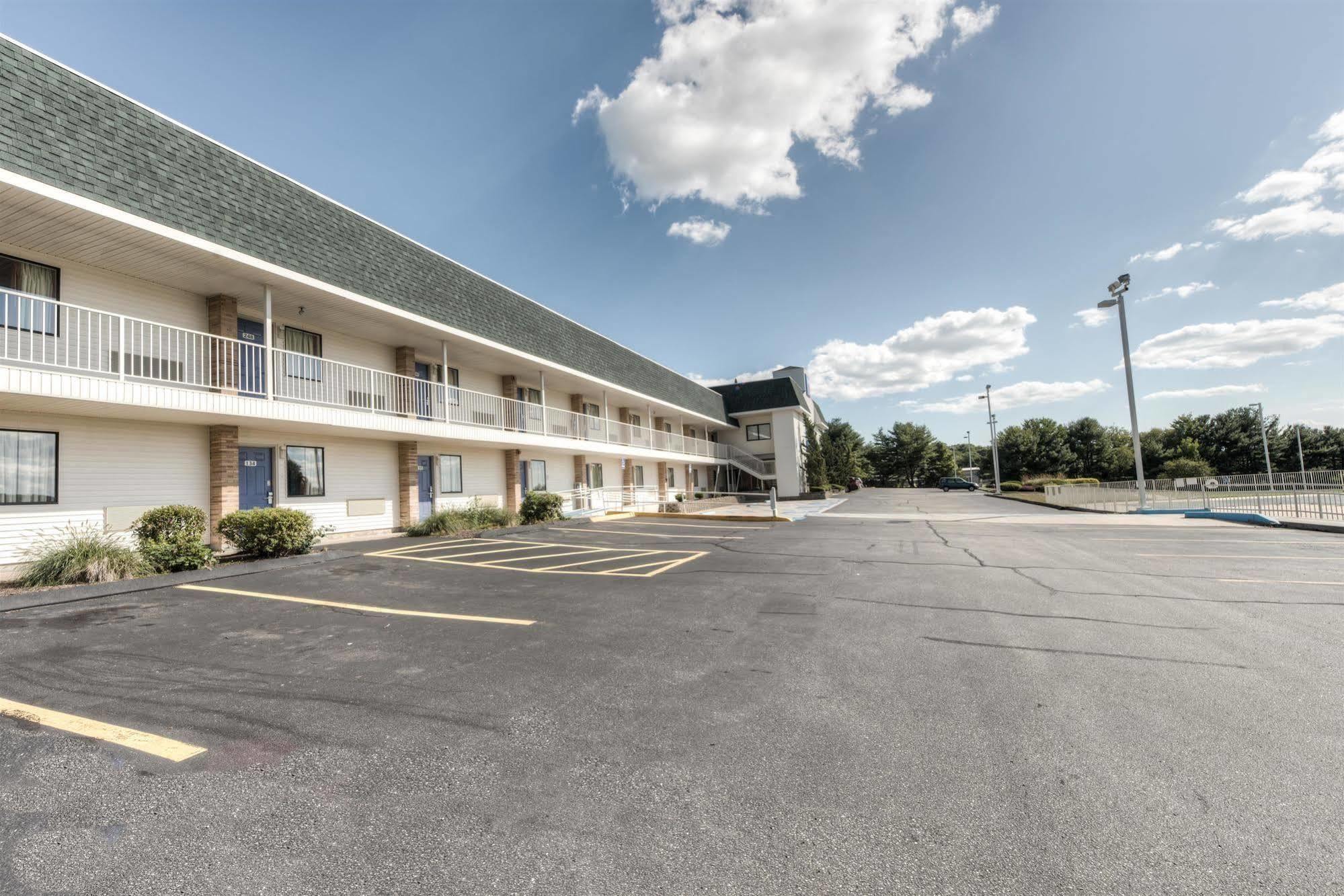 Motel 6-Niantic, Ct - New London Екстер'єр фото